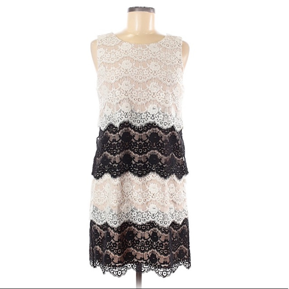 Jessica Simpson black and cream lace dress